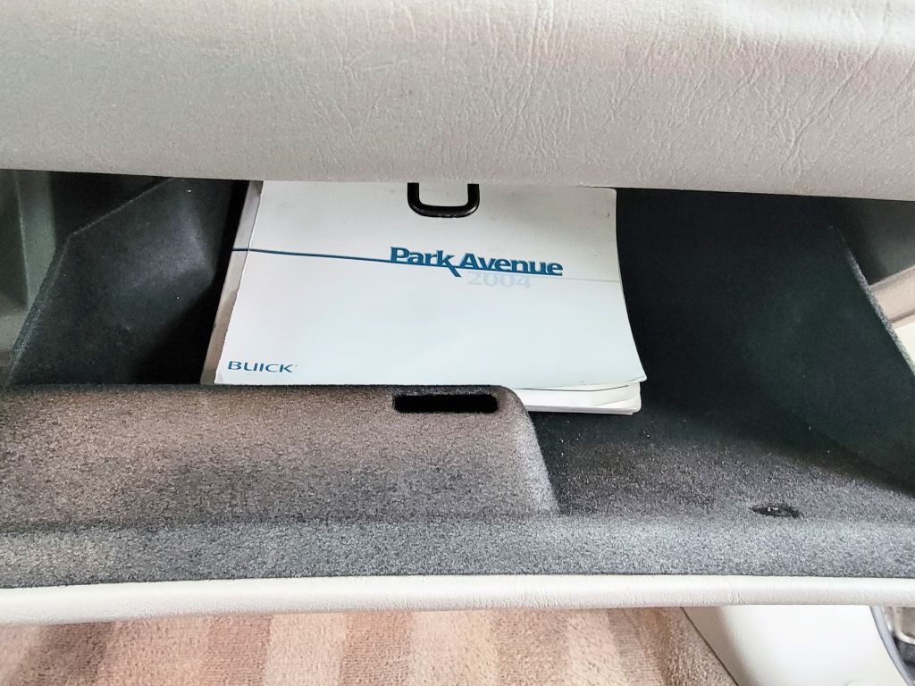 2004 Buick Park Avenue Image 46