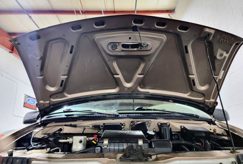 2005 Chevrolet Astro Image 17