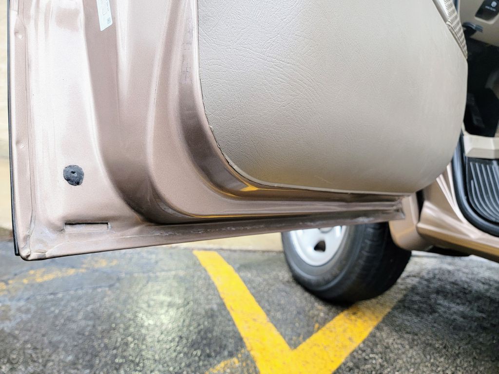 2005 Chevrolet Astro Image 41