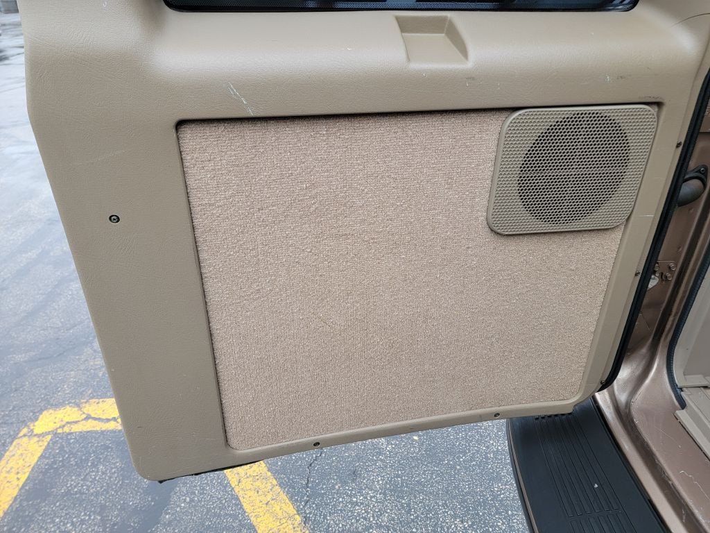 2005 Chevrolet Astro Image 43