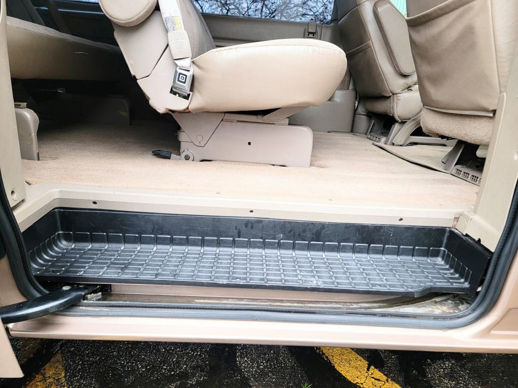 2005 Chevrolet Astro Image 57