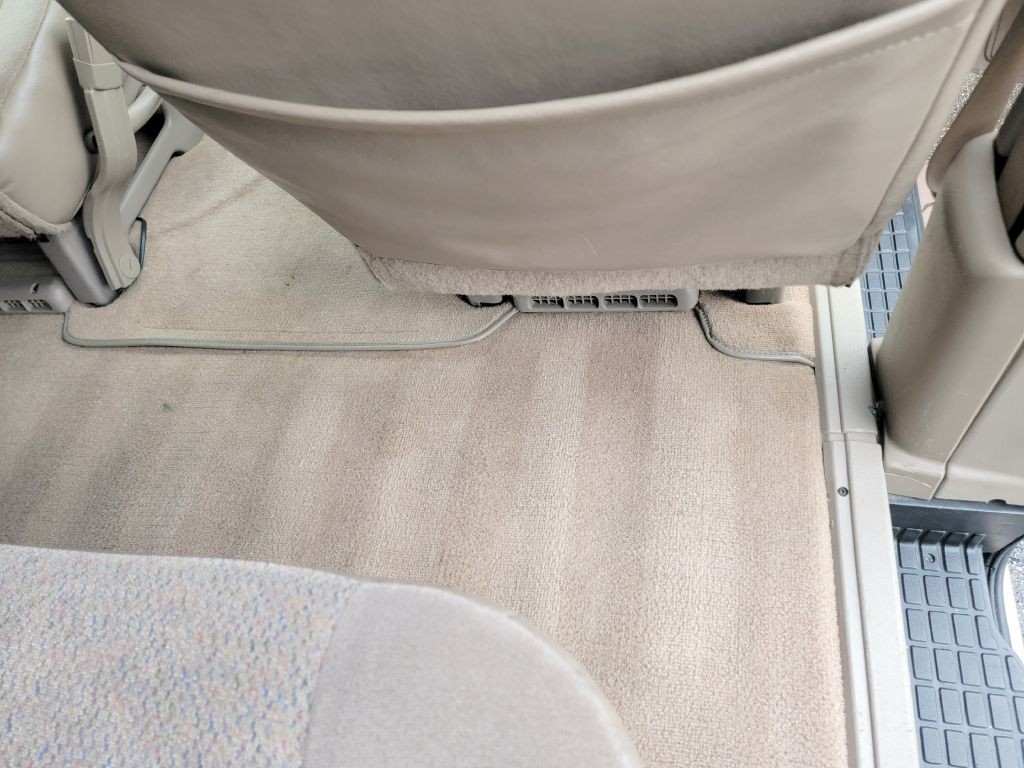 2005 Chevrolet Astro Image 63