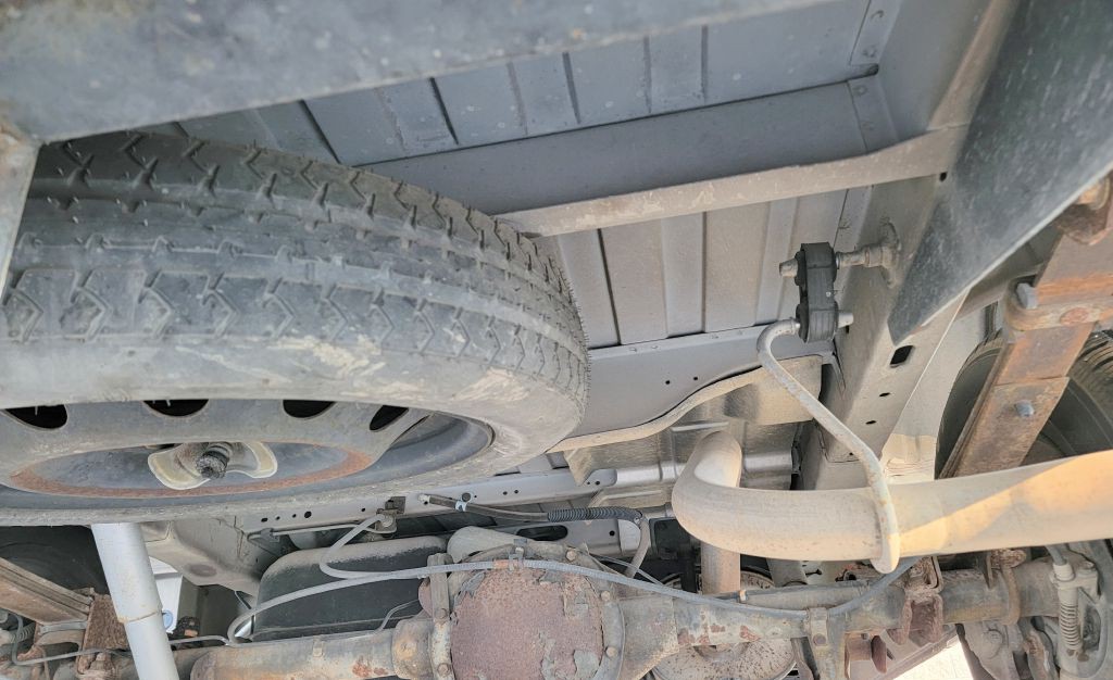 2005 Chevrolet Astro Image 24