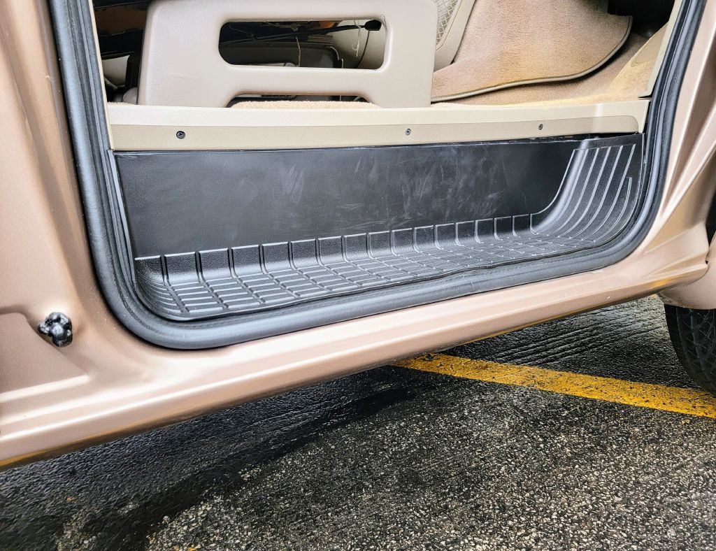 2005 Chevrolet Astro Image 45