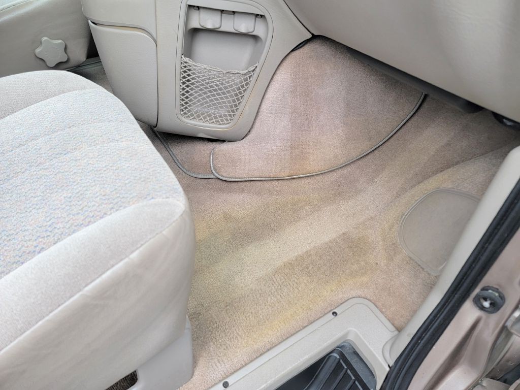 2005 Chevrolet Astro Image 48