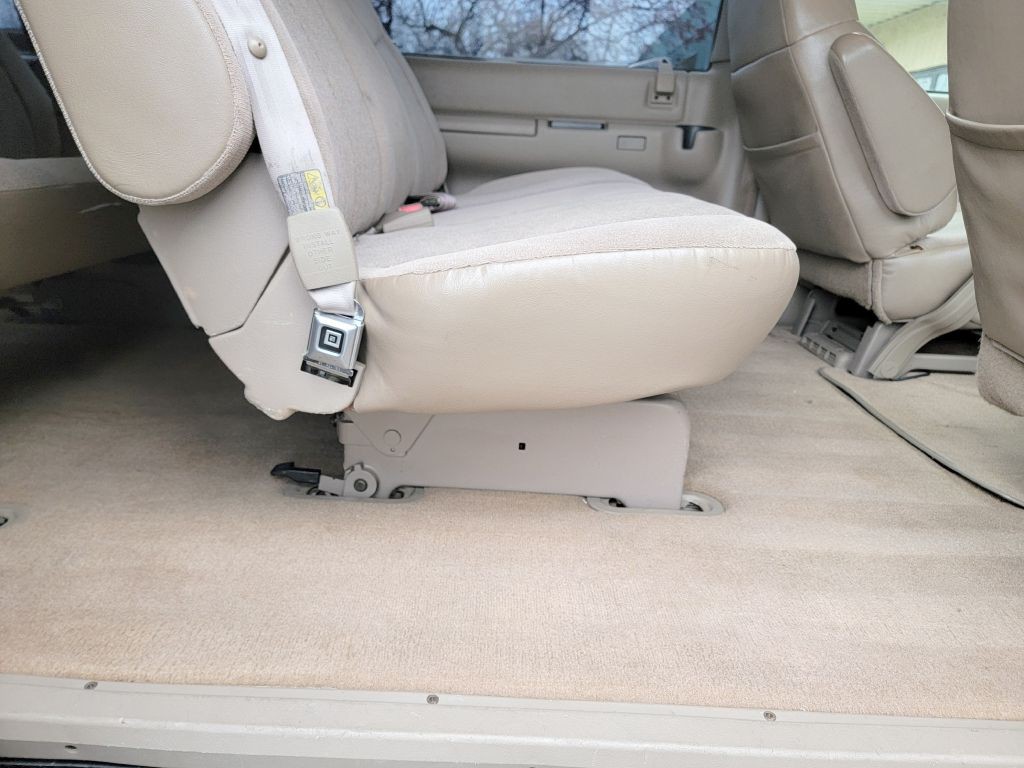 2005 Chevrolet Astro Image 55