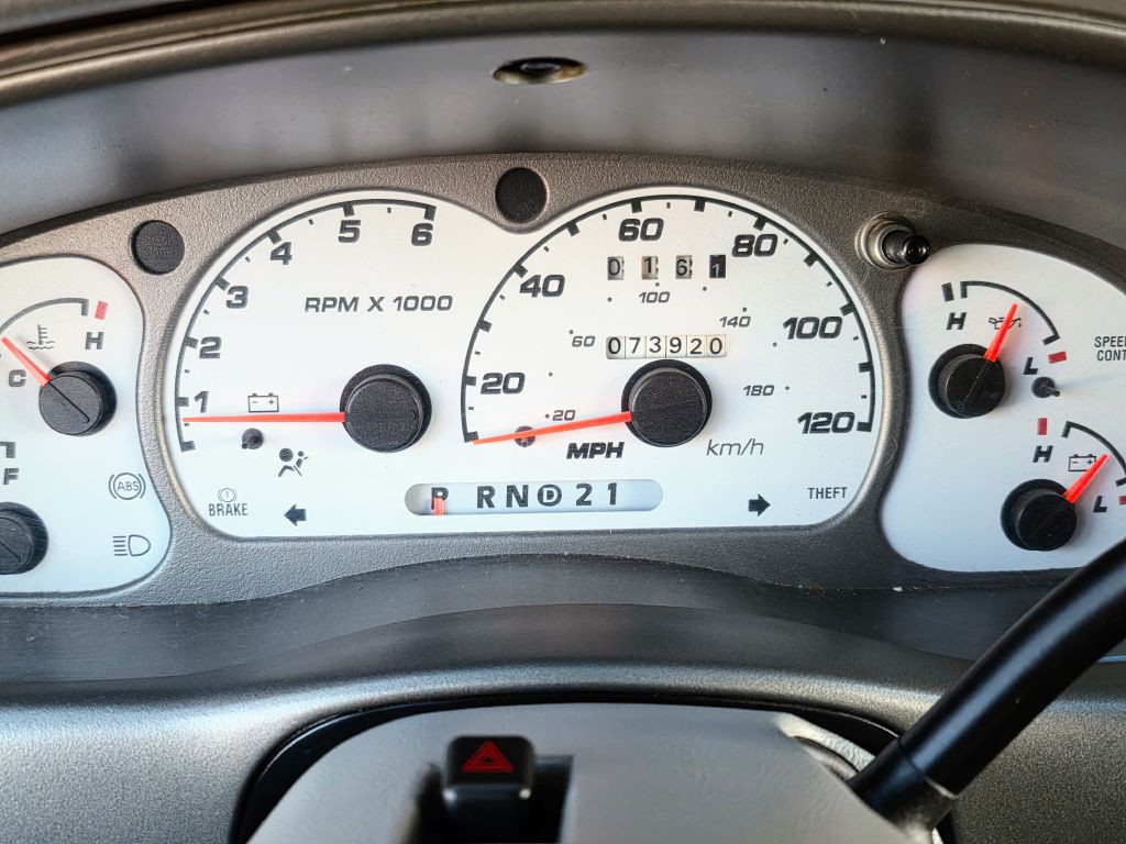 2003 Ford Explorer Image 6