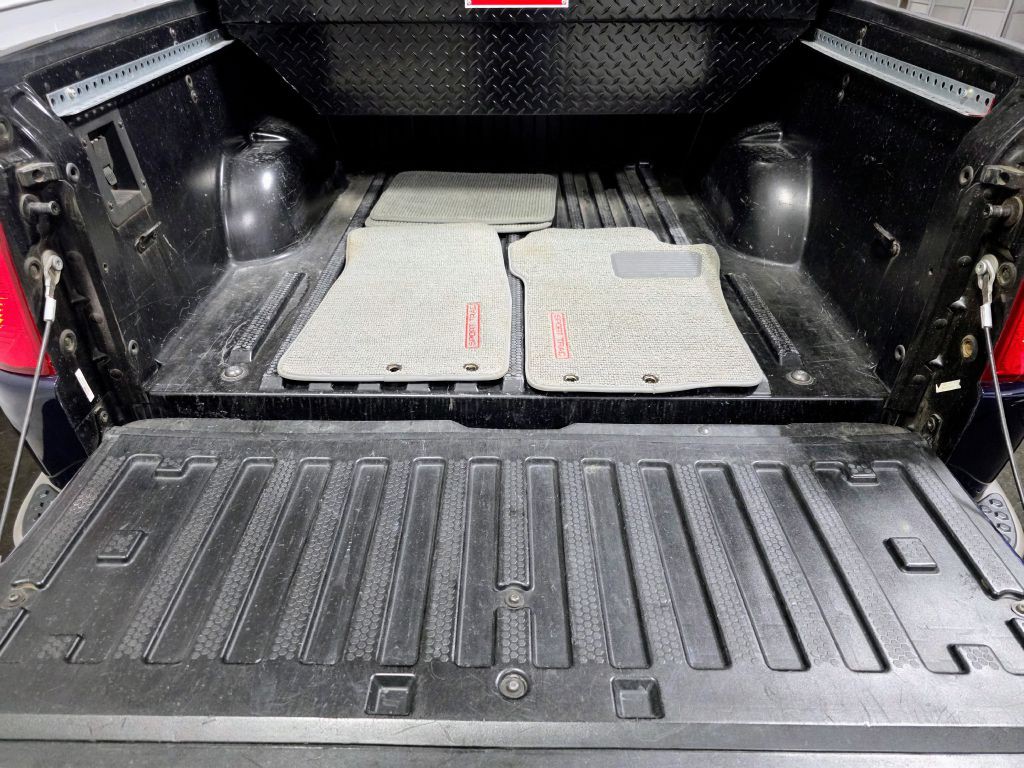 2003 Ford Explorer Image 43