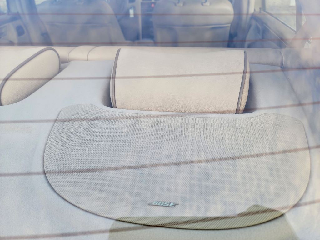 2001 Mercedes-Benz E-Class Image 32