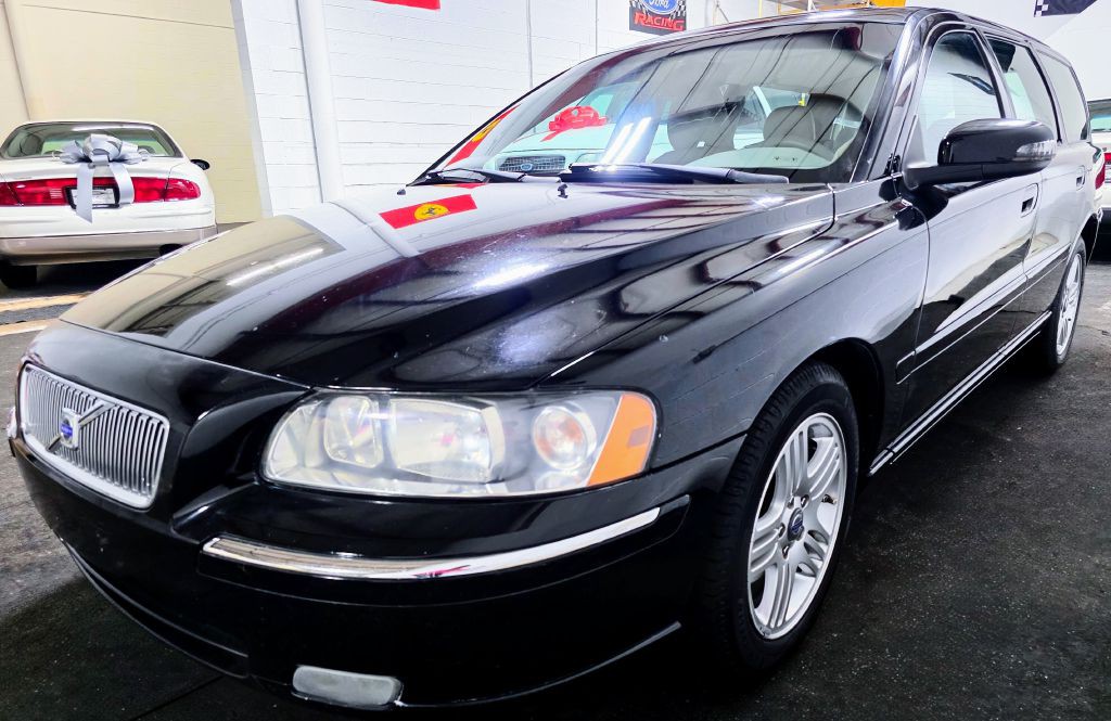 2007 Volvo V70 Image 6