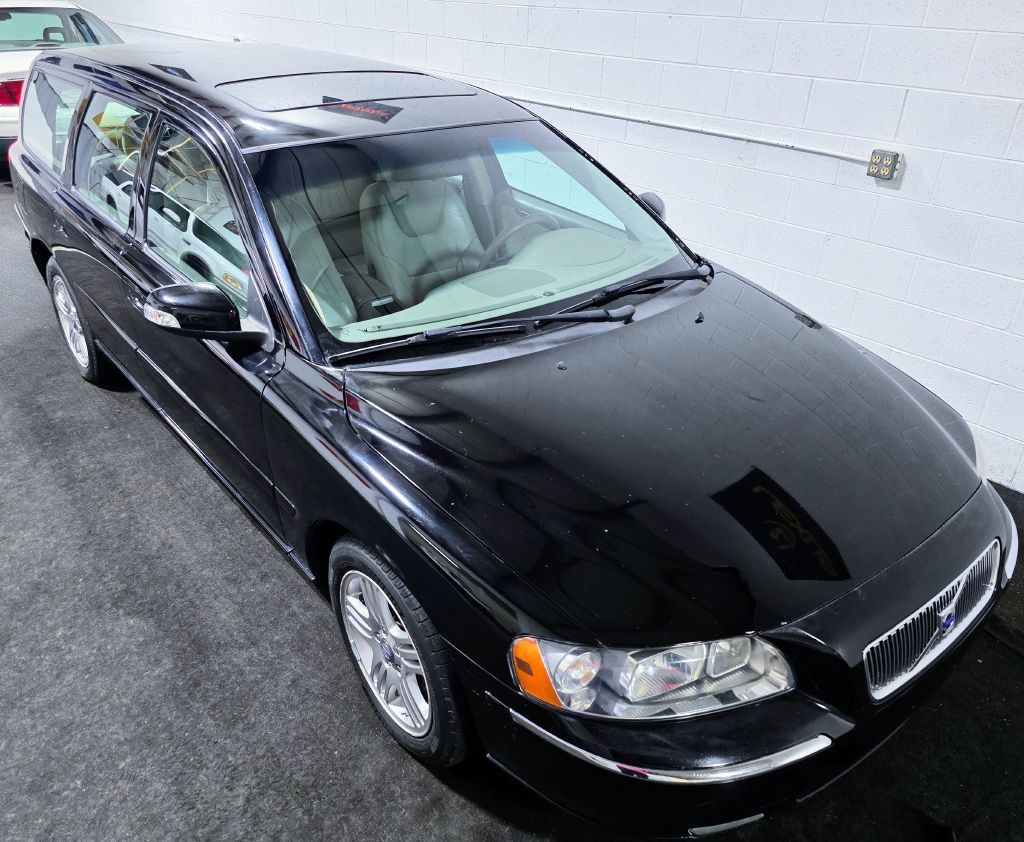 2007 Volvo V70 Image 36