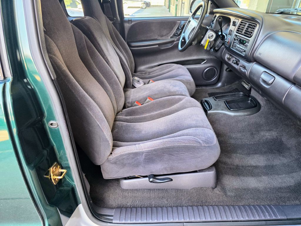 2000 Dodge Dakota Image 19