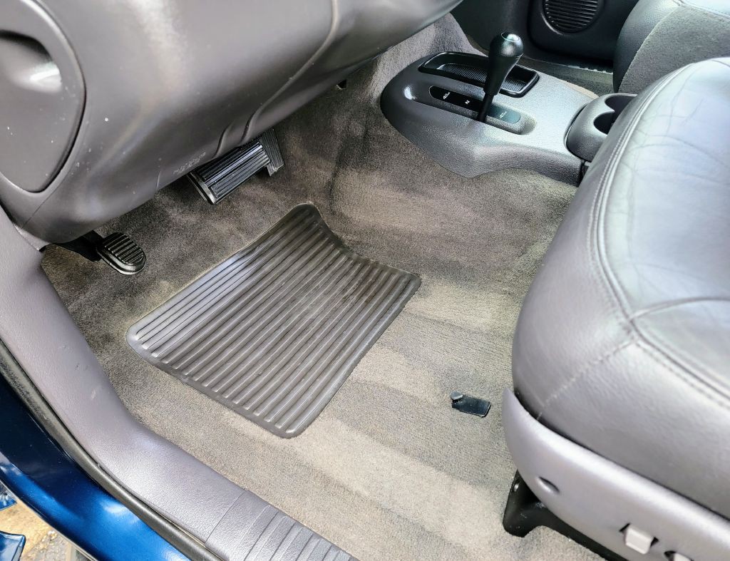 2000 Dodge Durango Image 5