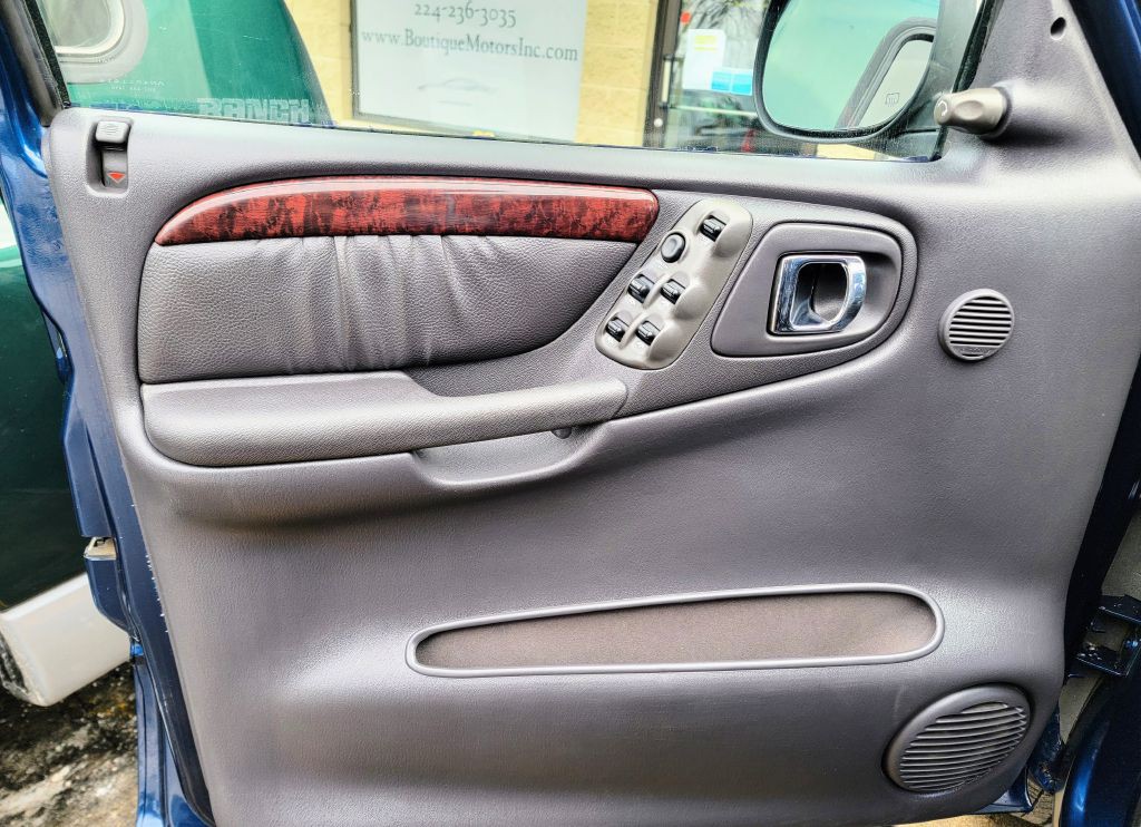 2000 Dodge Durango Image 10