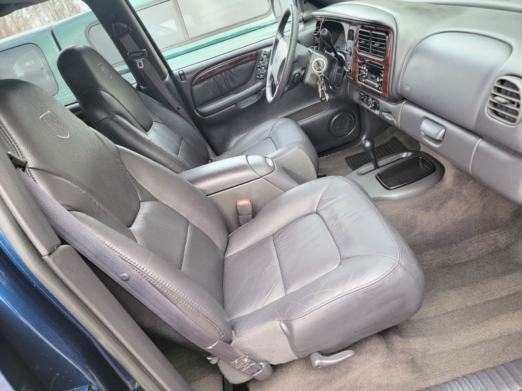 2000 Dodge Durango Image 28