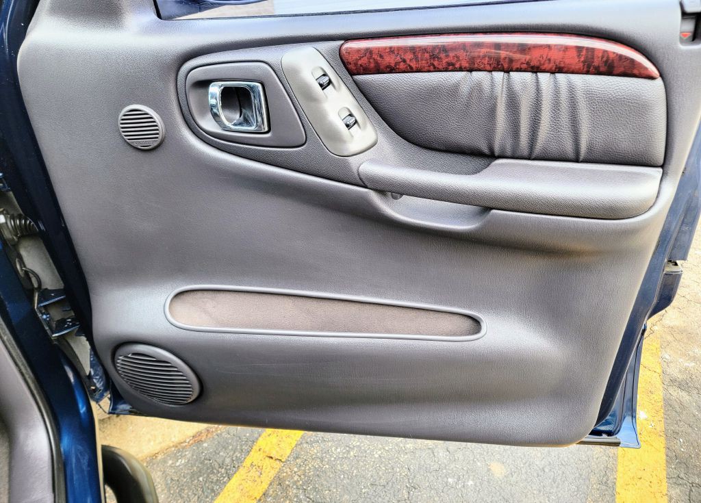 2000 Dodge Durango Image 31