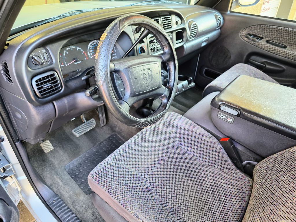 2001 Dodge Ram 1500 Image 51