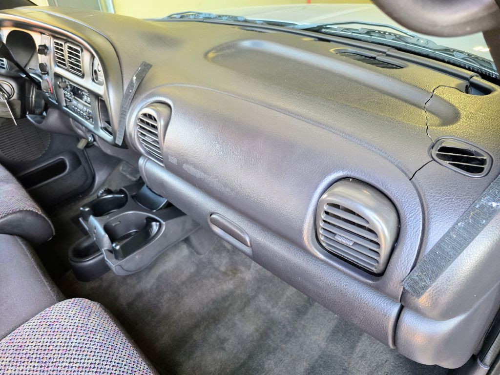 2001 Dodge Ram 1500 Image 59