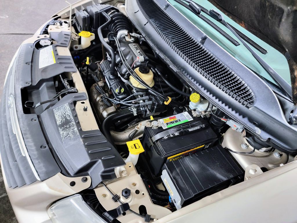 2007 Chrysler Town & Country Image 15