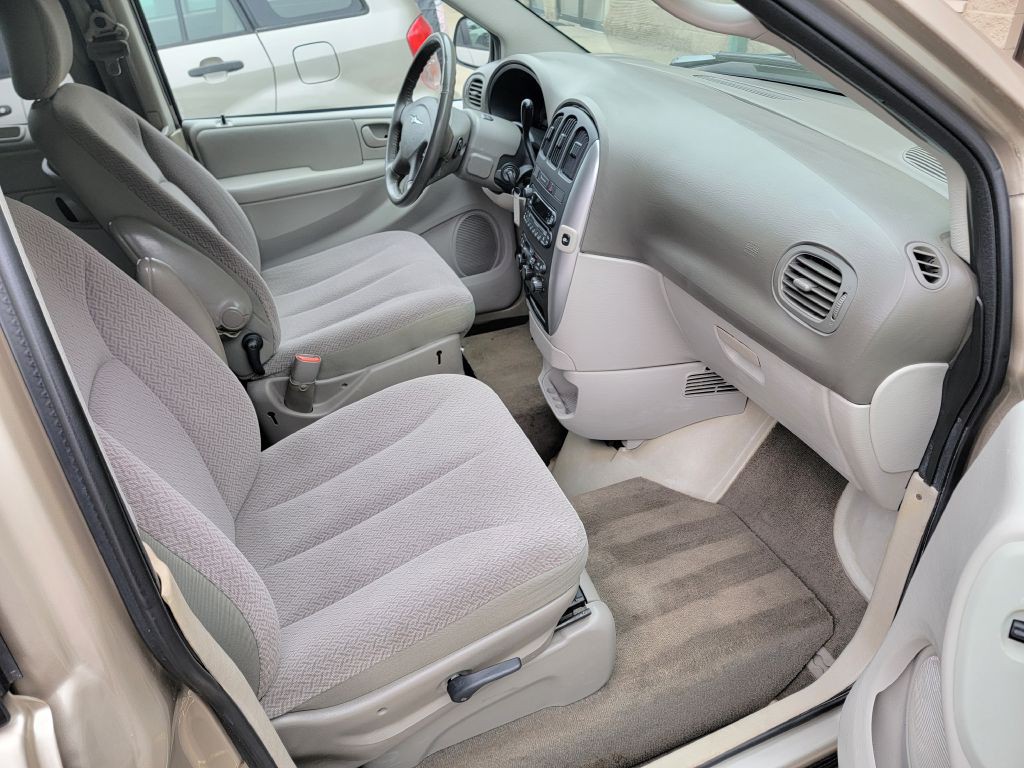 2007 Chrysler Town & Country Image 44