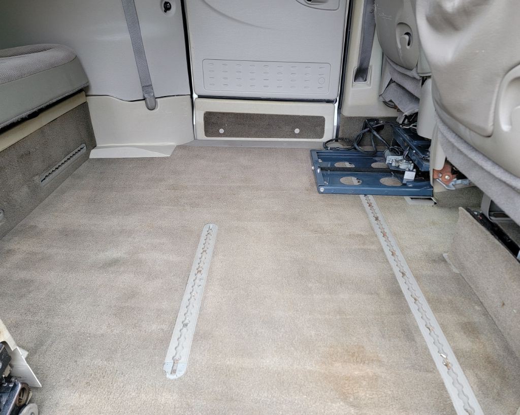 2007 Chrysler Town & Country Image 52