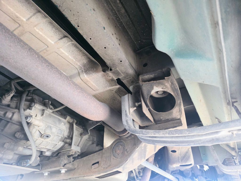 2000 Chevrolet Astro Image 3