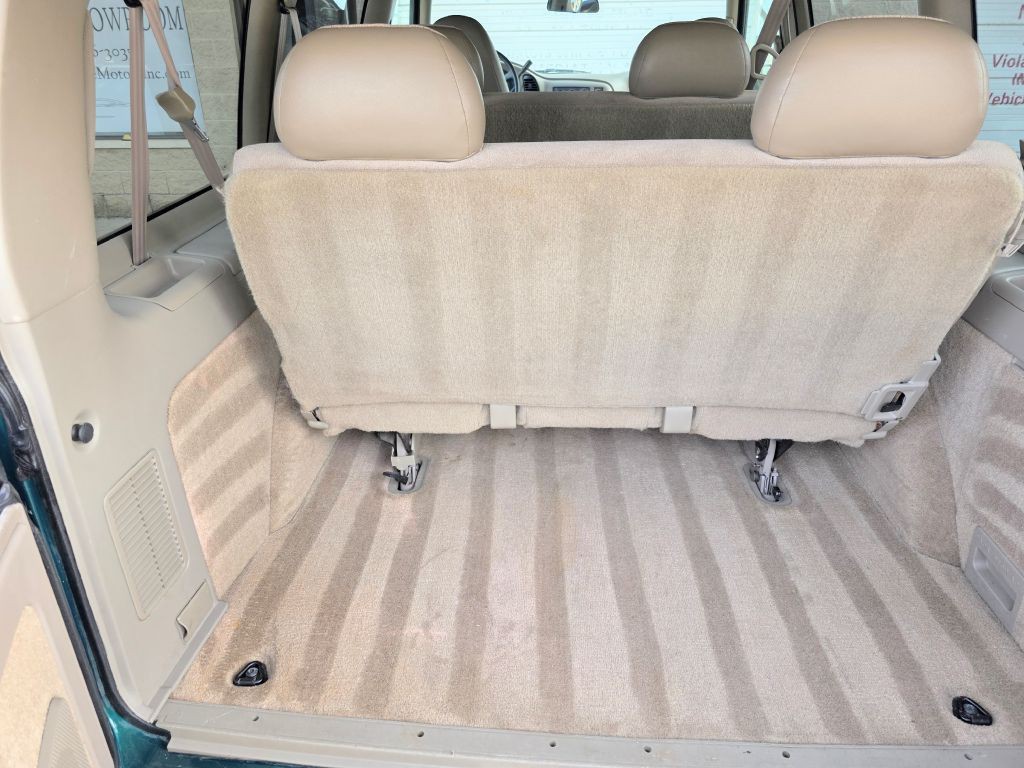 2000 Chevrolet Astro Image 20