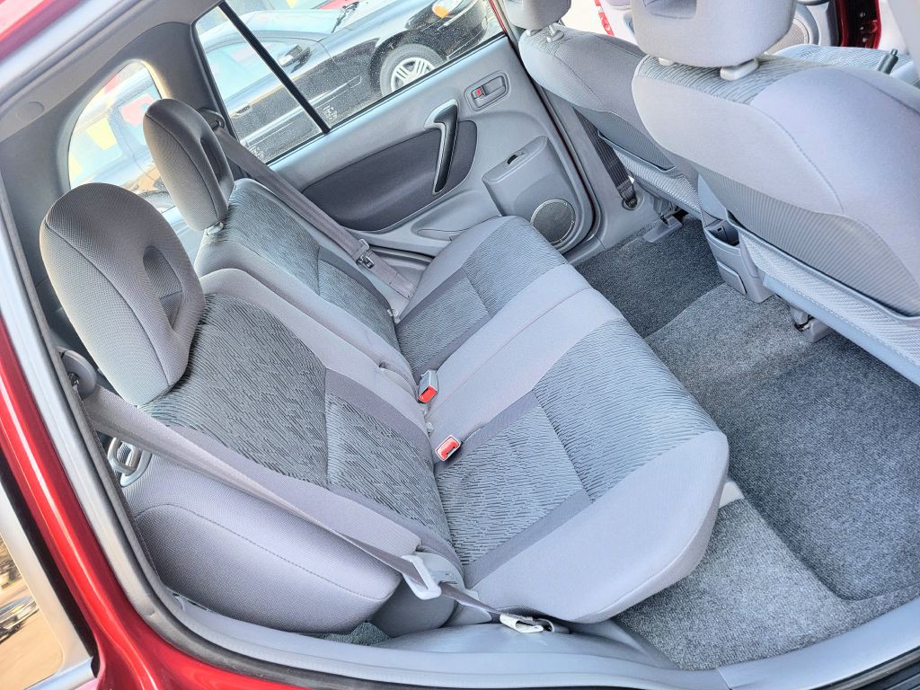 2002 Toyota Rav4 Image 12