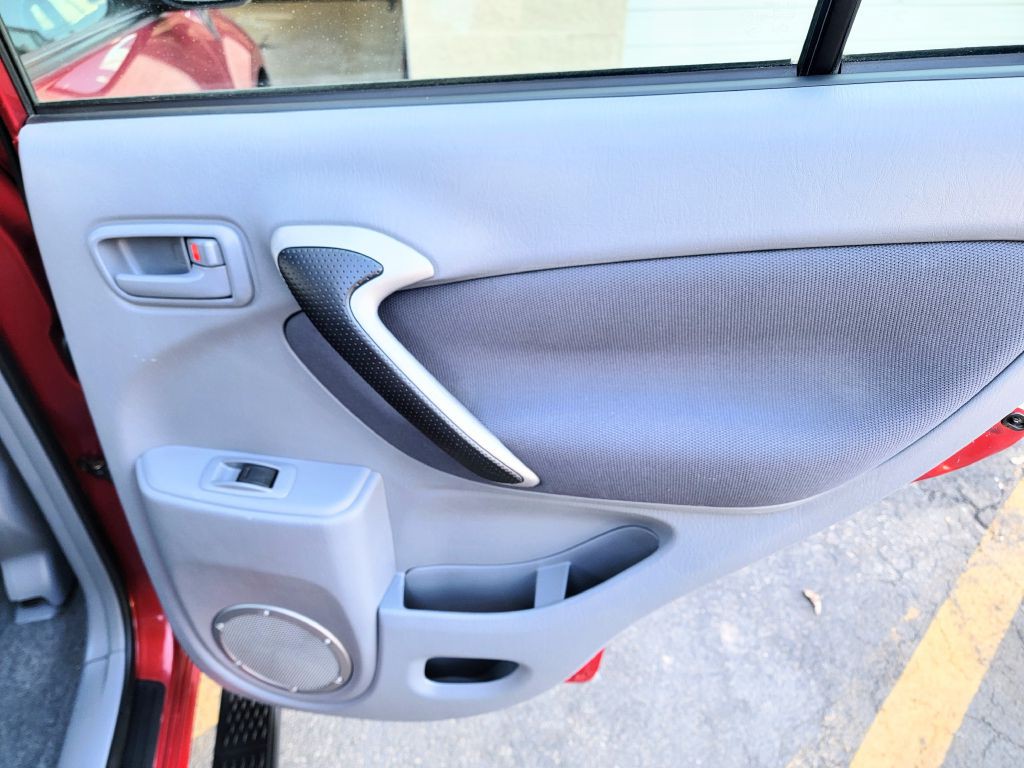 2002 Toyota Rav4 Image 14