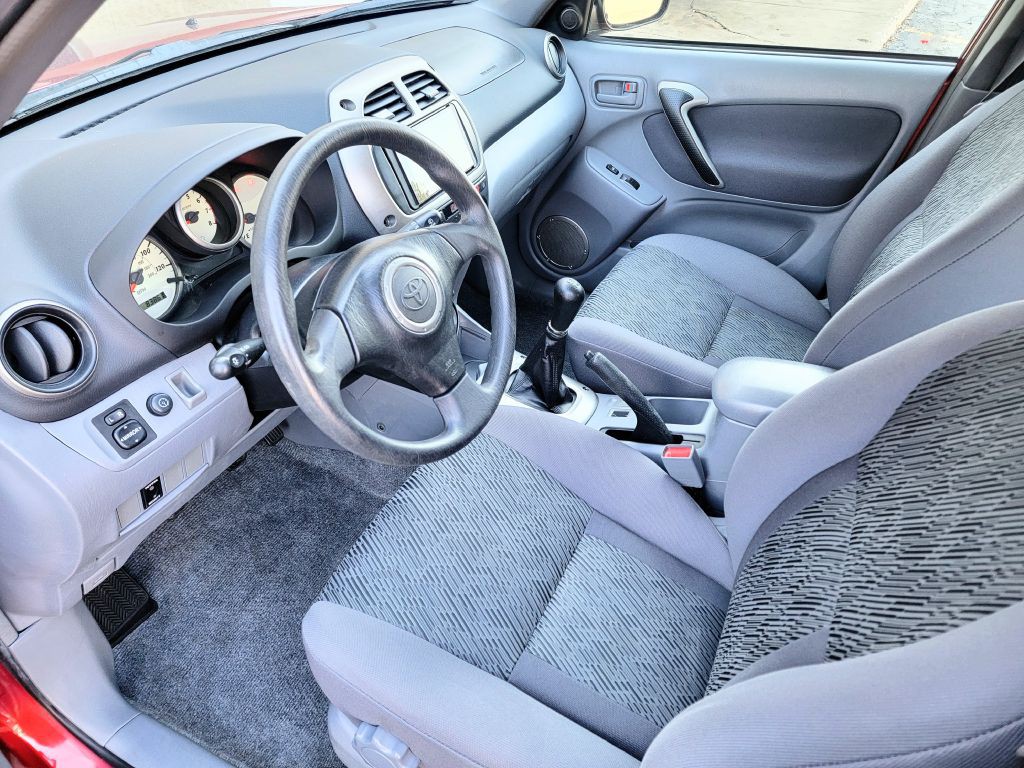 2002 Toyota Rav4 Image 16