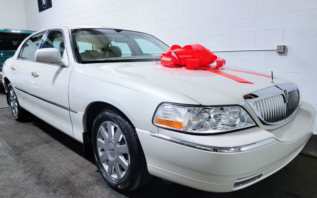 2007 Lincoln Town Car Image 48