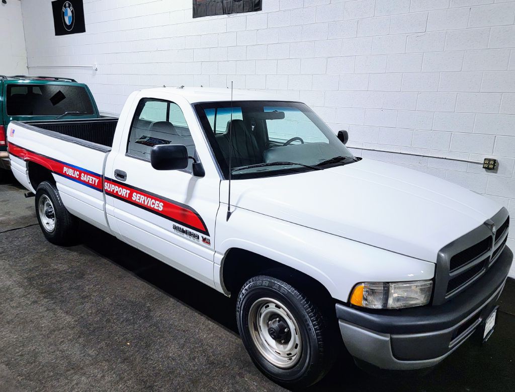 1996 Dodge Ram 1500 Image 2