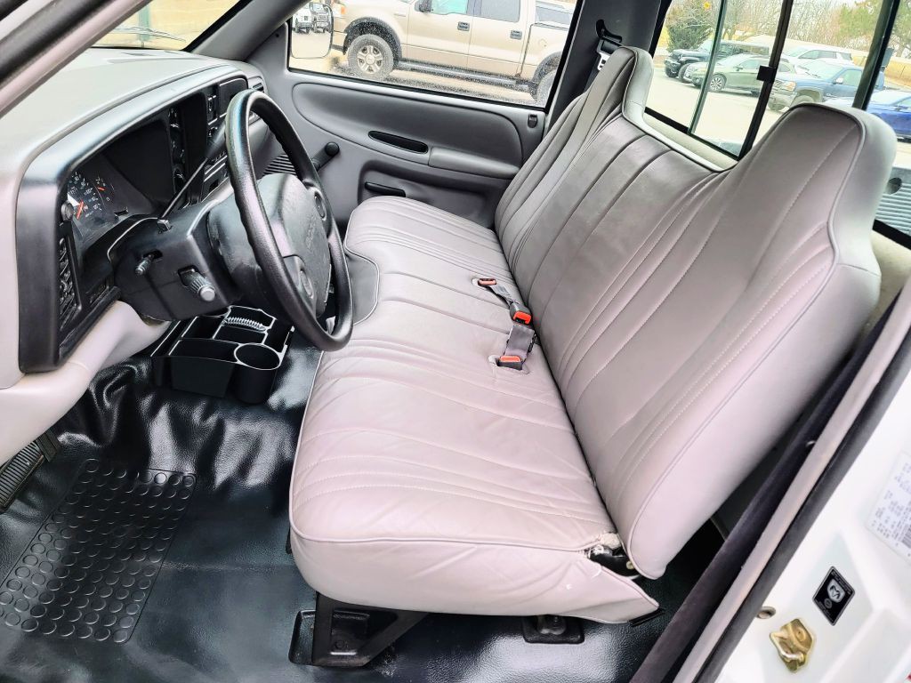 1996 Dodge Ram 1500 Image 12