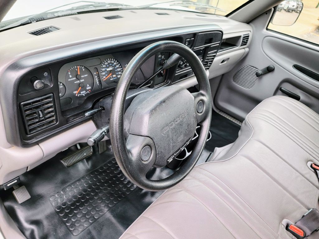 1996 Dodge Ram 1500 Image 13
