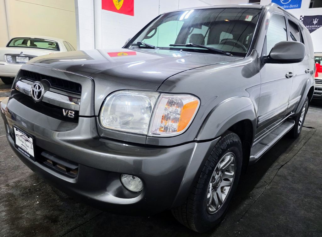 2005 Toyota Sequoia Image 6