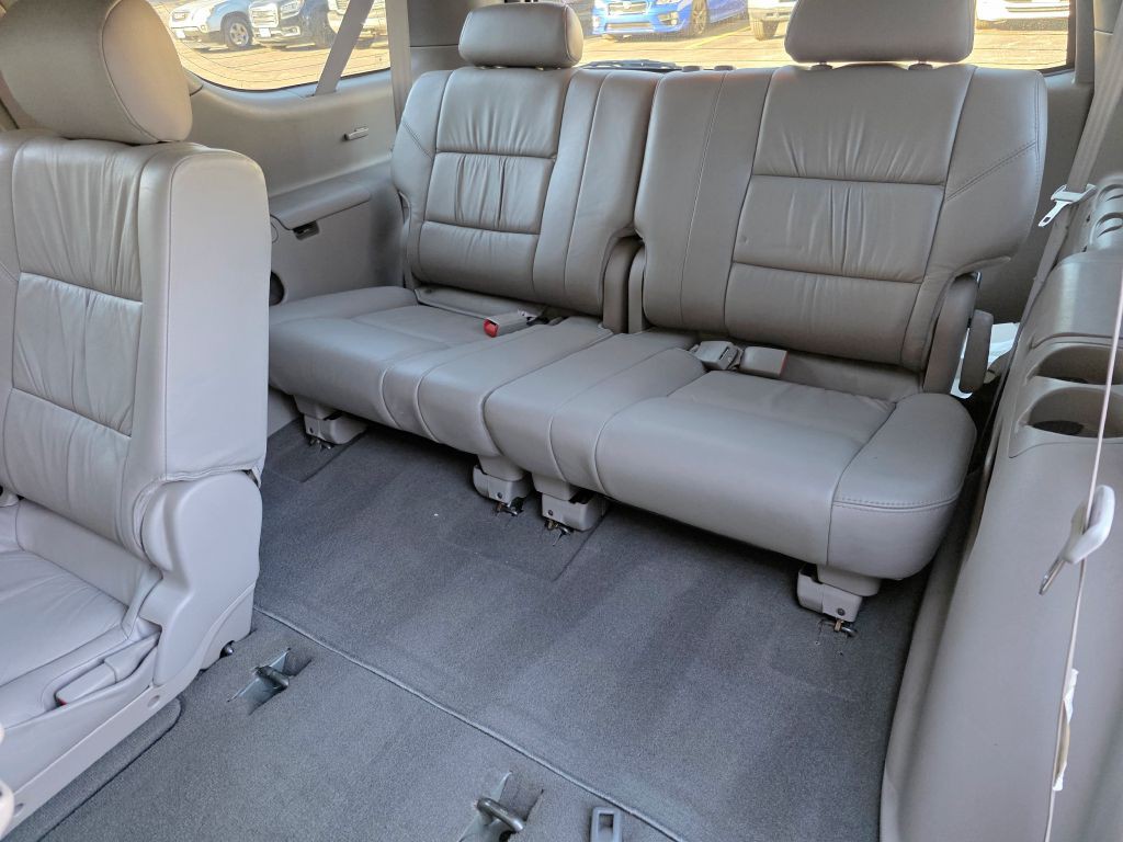 2005 Toyota Sequoia Image 27