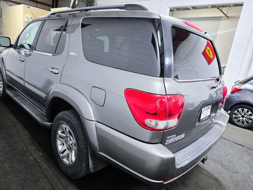 2005 Toyota Sequoia Image 48
