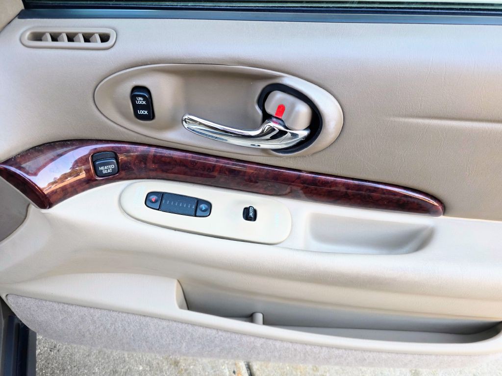 2004 Buick LeSabre Image 15
