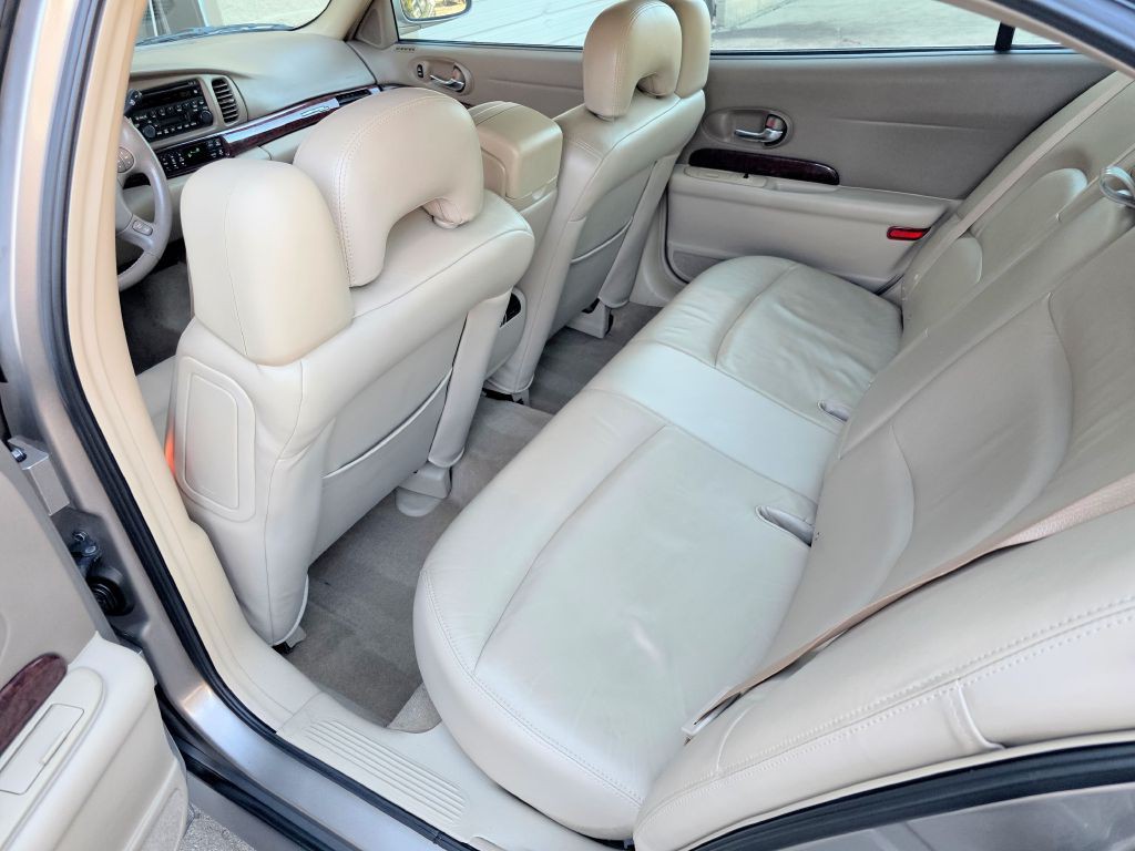 2004 Buick LeSabre Image 21