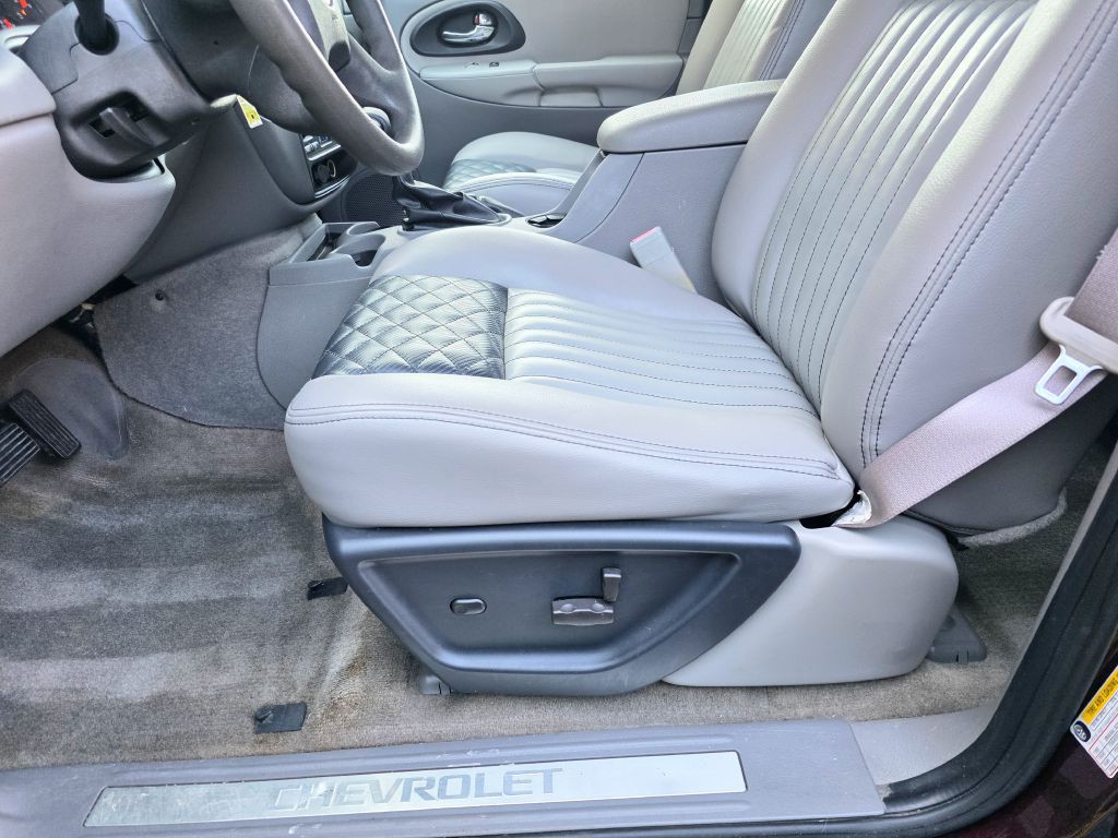 2007 Chevrolet Trailblazer Image 10