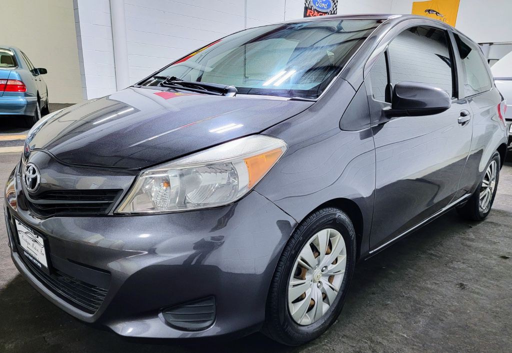 2014 Toyota Yaris Image 6