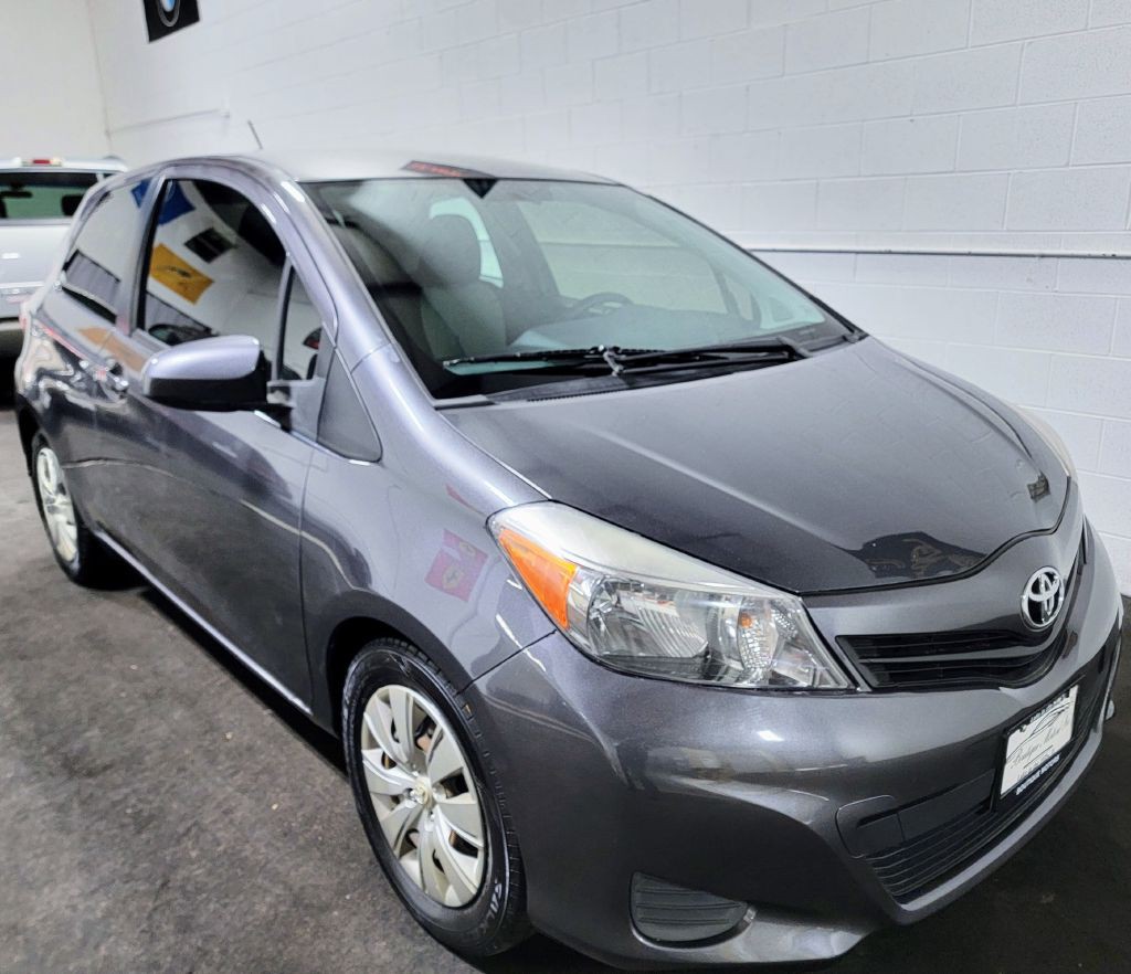2014 Toyota Yaris Image 28