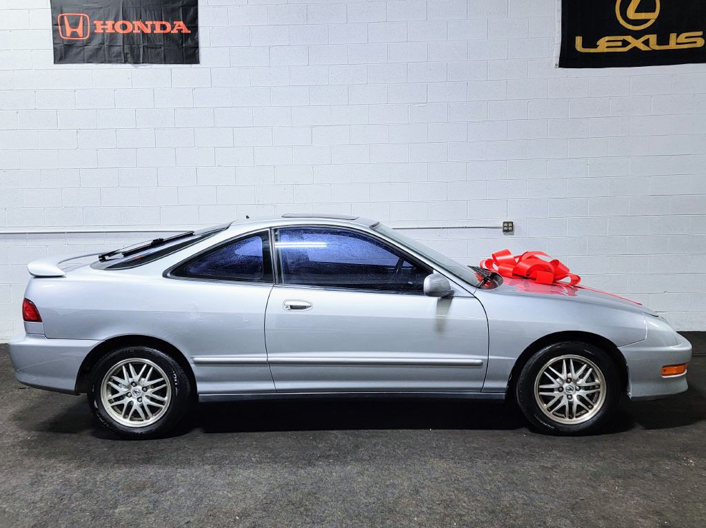 2001 Acura Integra Image 2