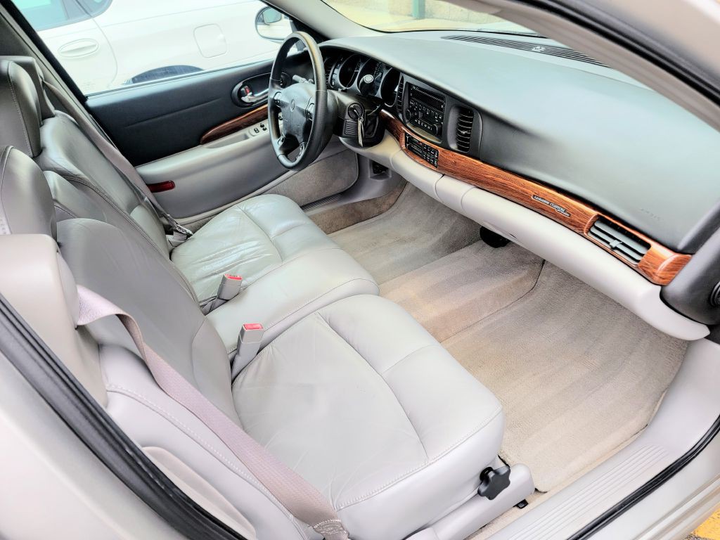 2004 Buick LeSabre Image 17