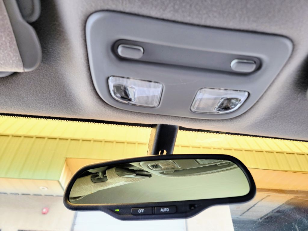 2004 Buick LeSabre Image 37