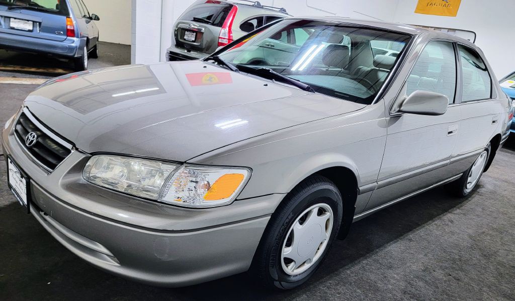 2000 Toyota Camry Image 4