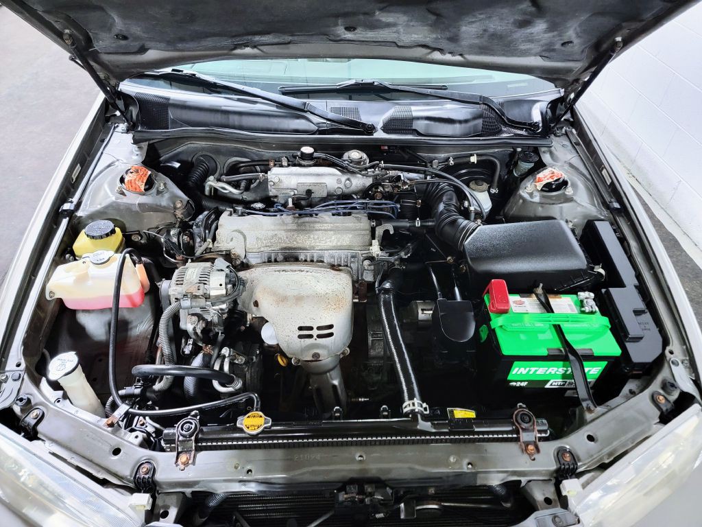 2000 Toyota Camry Image 13