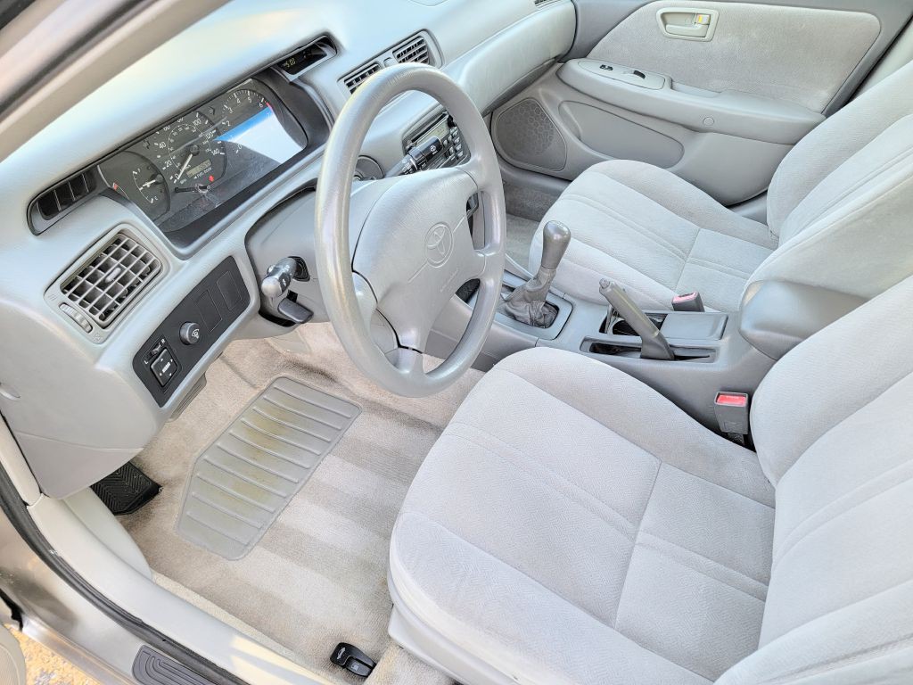 2000 Toyota Camry Image 23