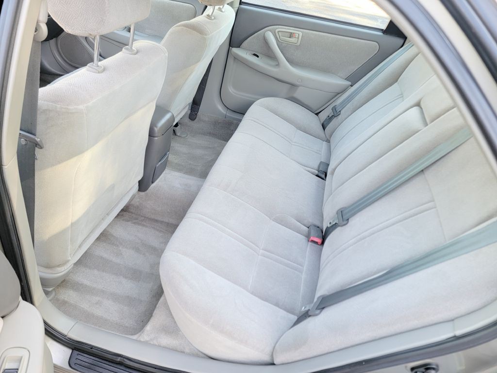 2000 Toyota Camry Image 29