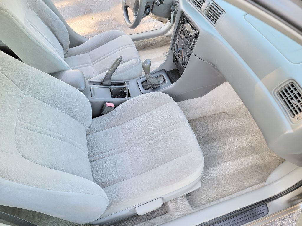 2000 Toyota Camry Image 37